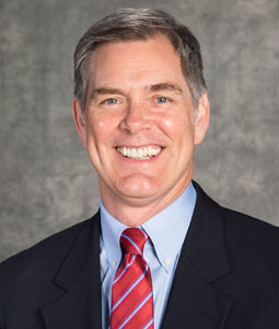 Tom Reichert headshot