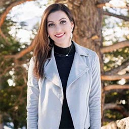 Megan Devens Megan Devens headshot